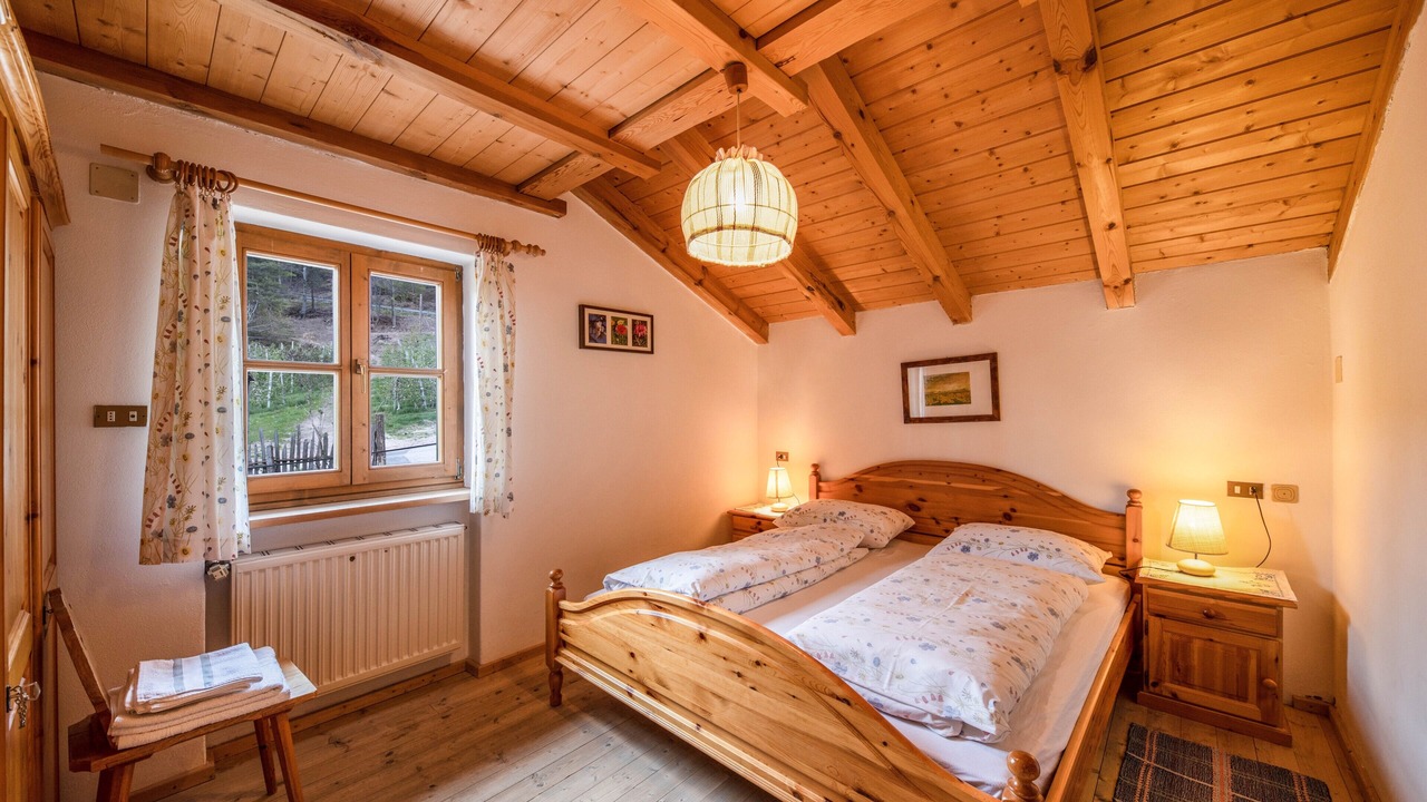 Photo of Bedroom in San Genesio Atesino