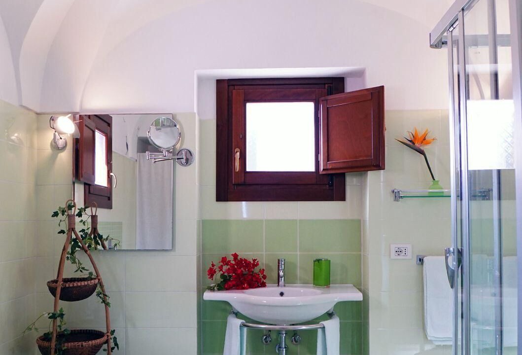 Photo of Bathroom in Pantelleria