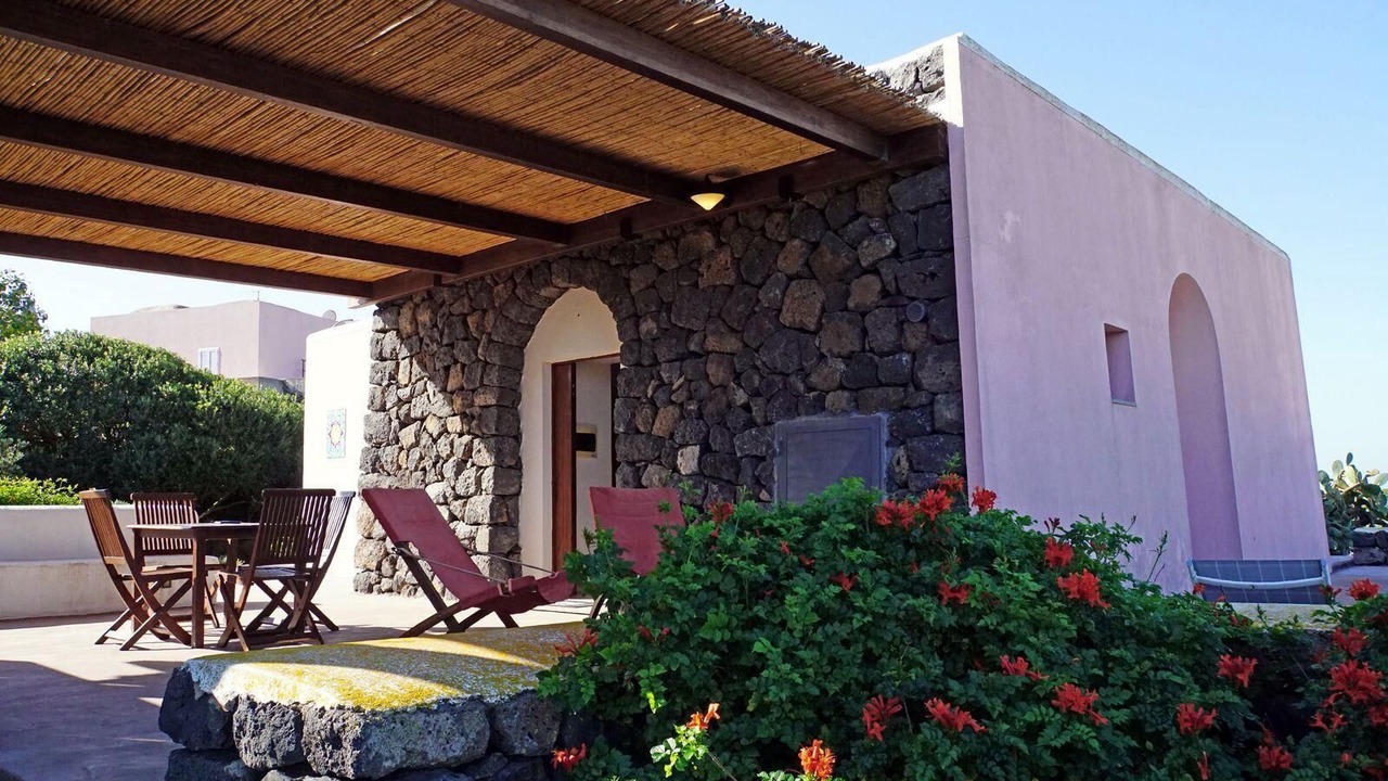 Photo of Patio Balcony in Pantelleria