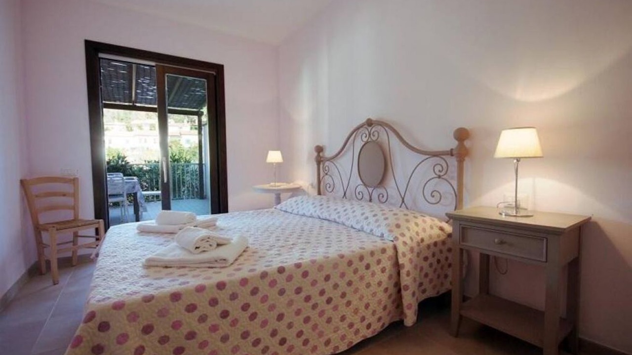 Photo of Bedroom in Procchio