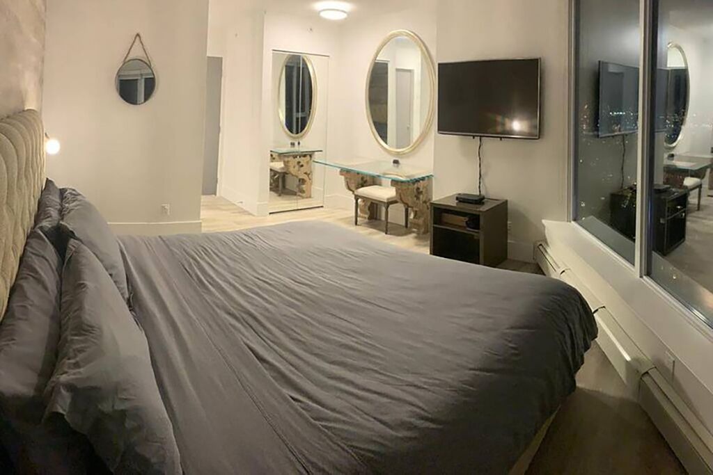 Photo of Bedroom in Gastown