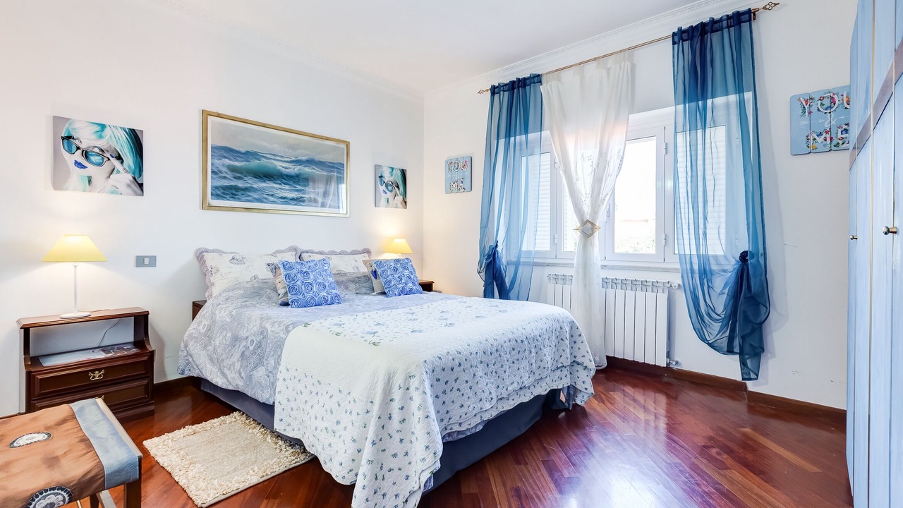Photo of Bedroom in Rocca di Papa