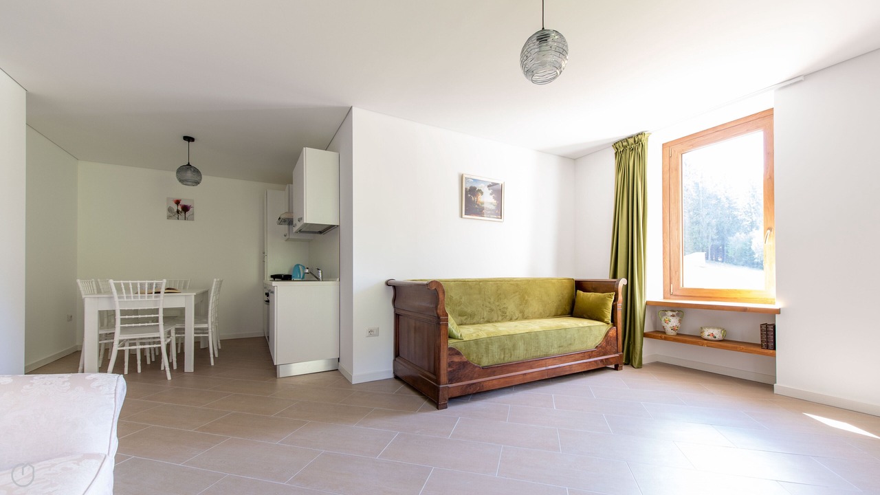Photo of Livingroom in Tola