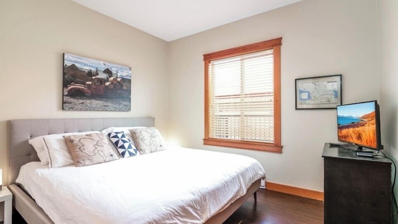 Photo of Bedroom in Okanagan-Similkameen