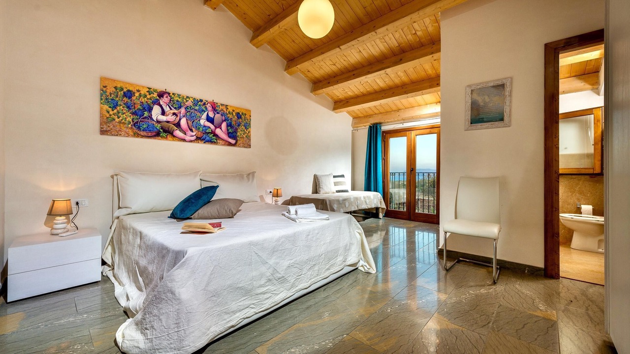Photo of Bedroom in Scopello