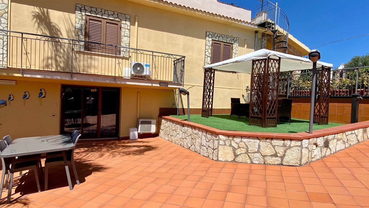 Photo of Outdoor in Terrasini