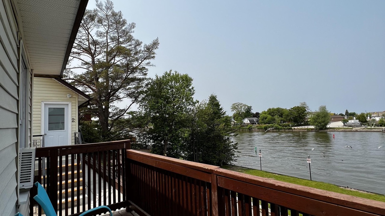 Photo of Patio Balcony in Wasaga Beach