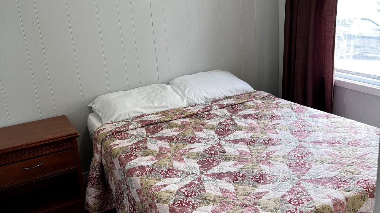 Photo of Bedroom in Wasaga Beach