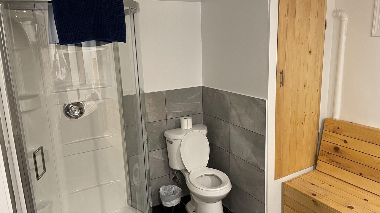 Photo of Bathroom in Wasaga Beach