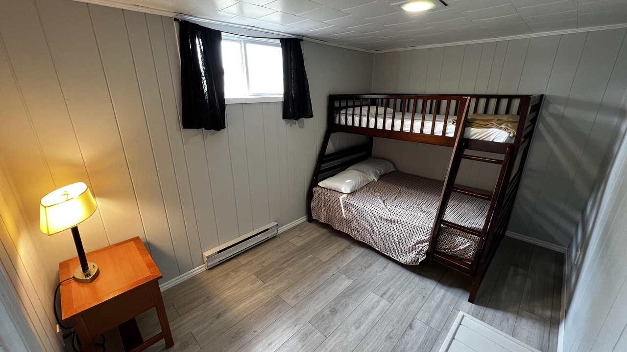 Photo of Bedroom in Wasaga Beach