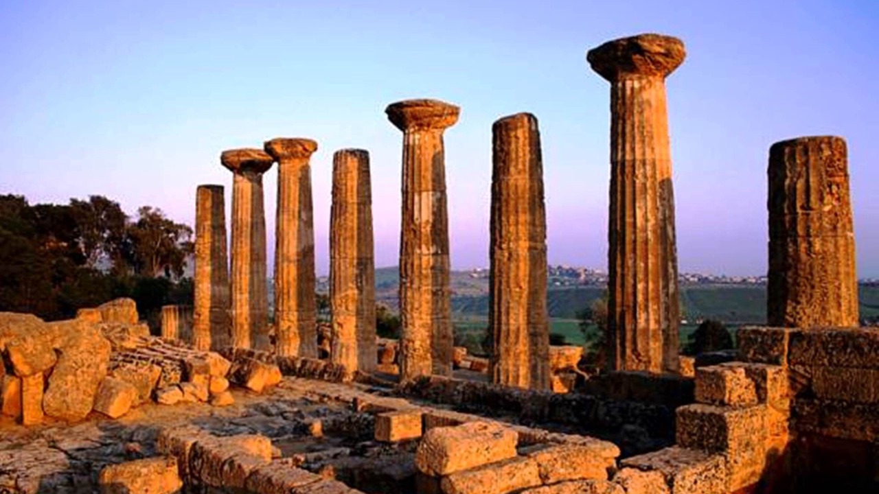 Photo of Others in Licata