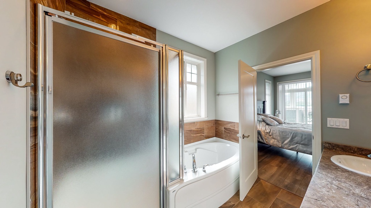 Photo of Bathroom in Osoyoos