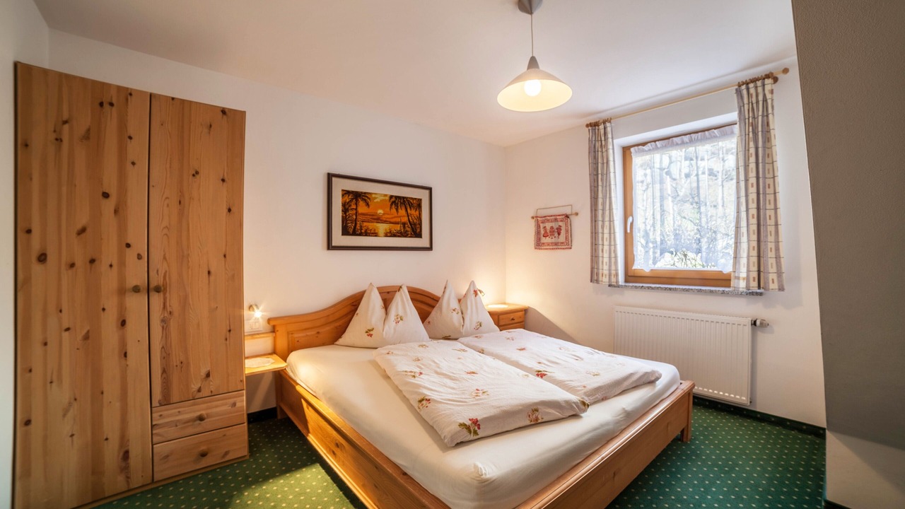 Photo of Bedroom in Schenna