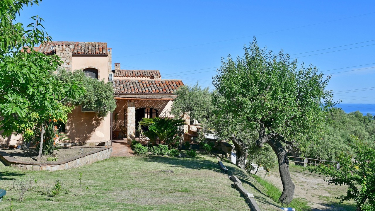 Photo of Outdoor in Collesano