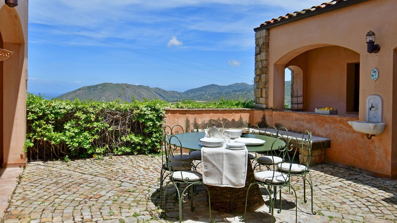 Photo of Outdoor in Collesano