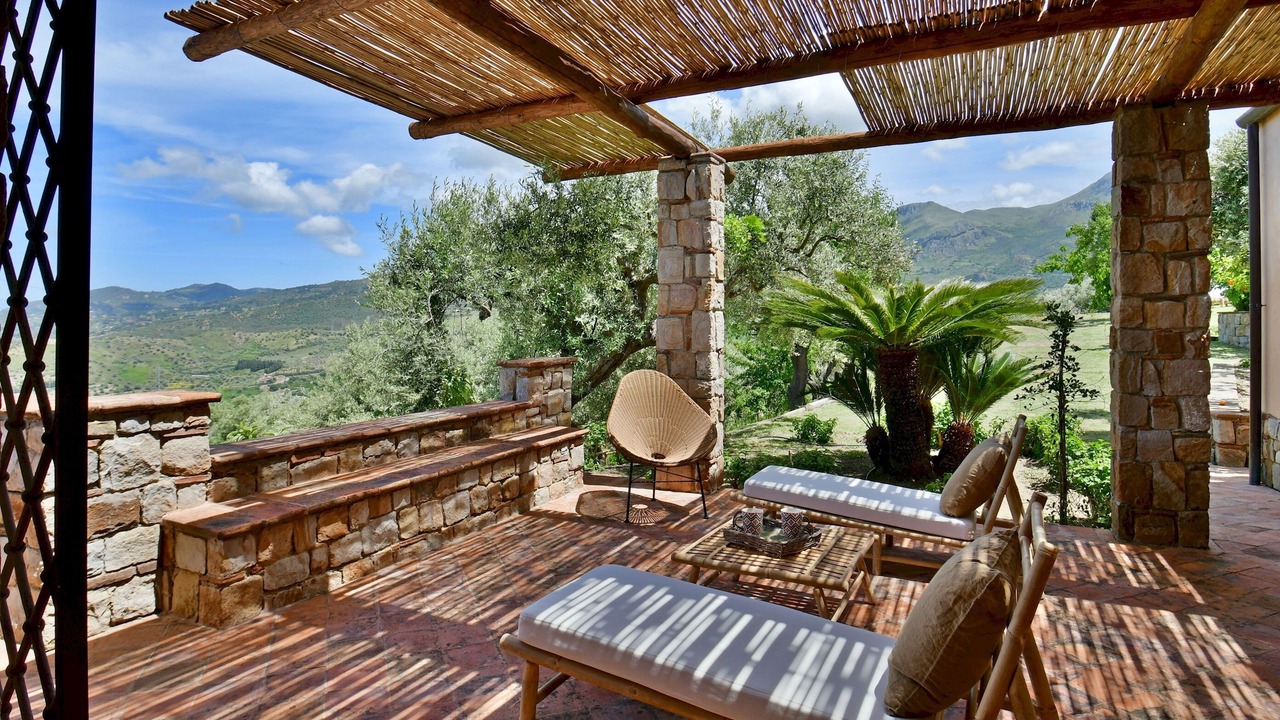 Photo of Patio Balcony in Collesano