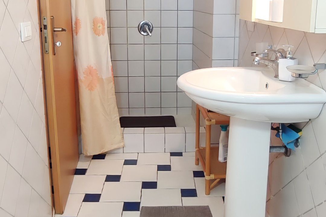 Photo of Bathroom in Kamma