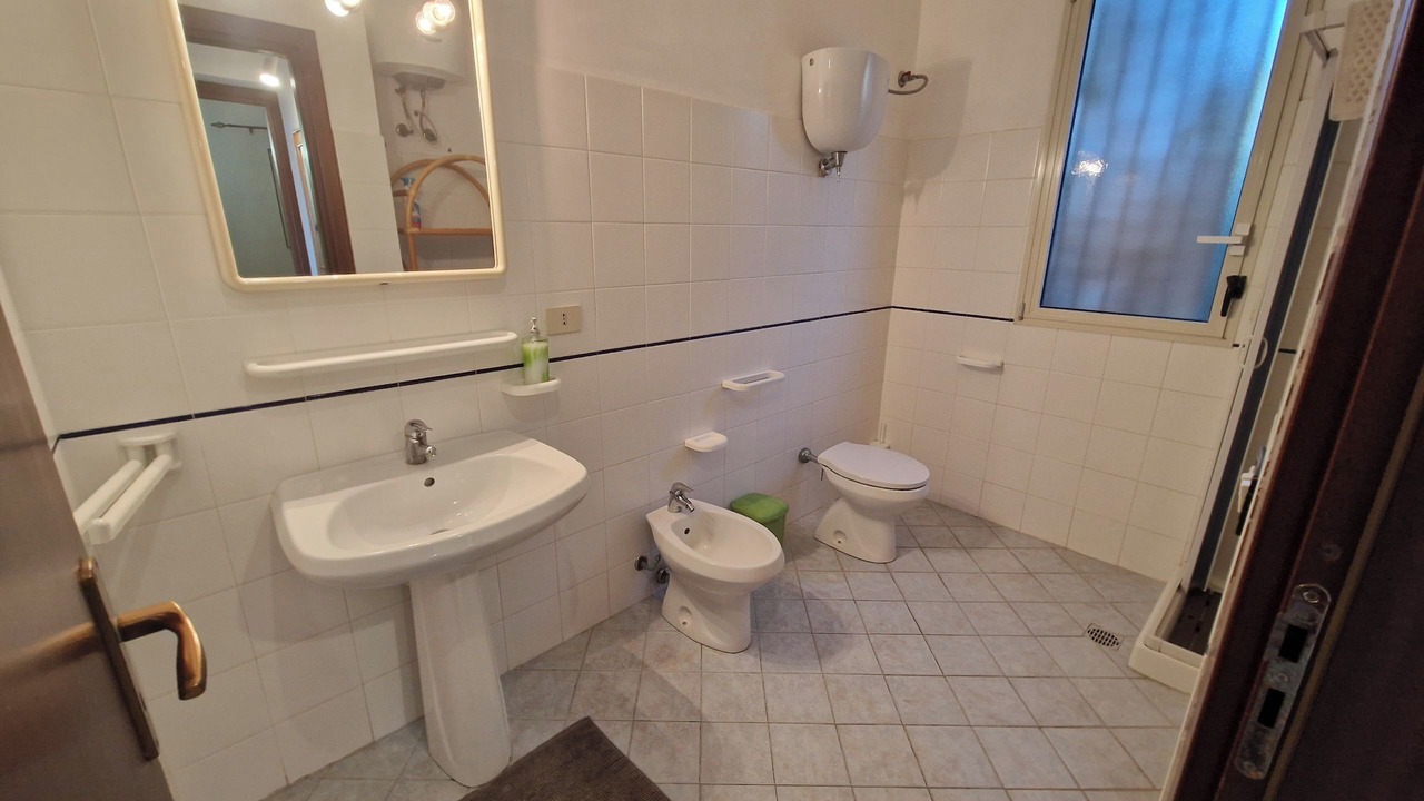 Photo of Bathroom in Kamma