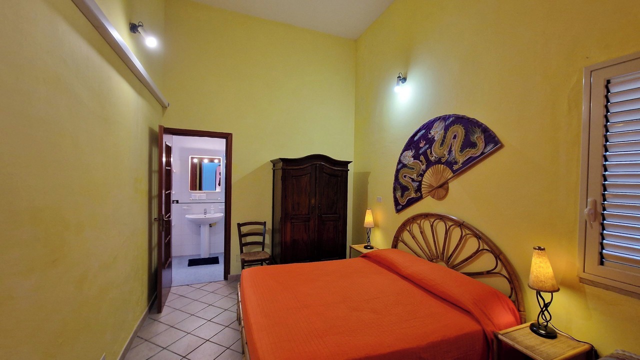 Photo of Bedroom in Kamma