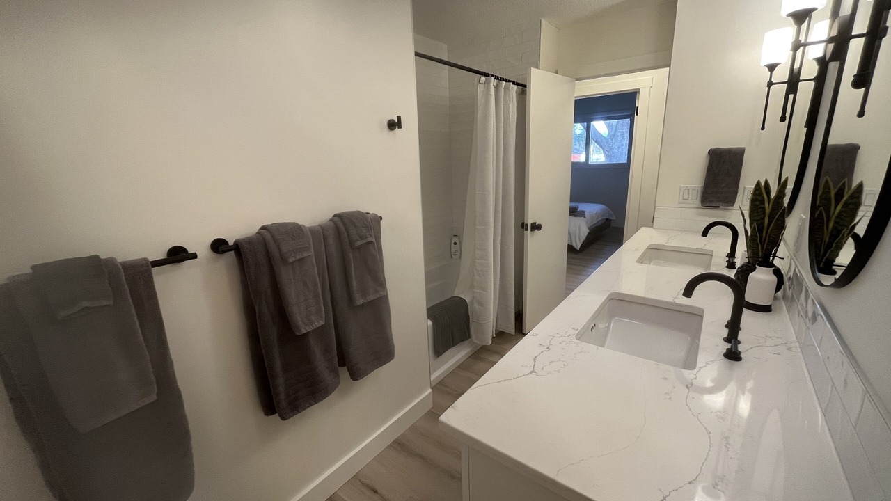 Photo of Bathroom in Lower Mission