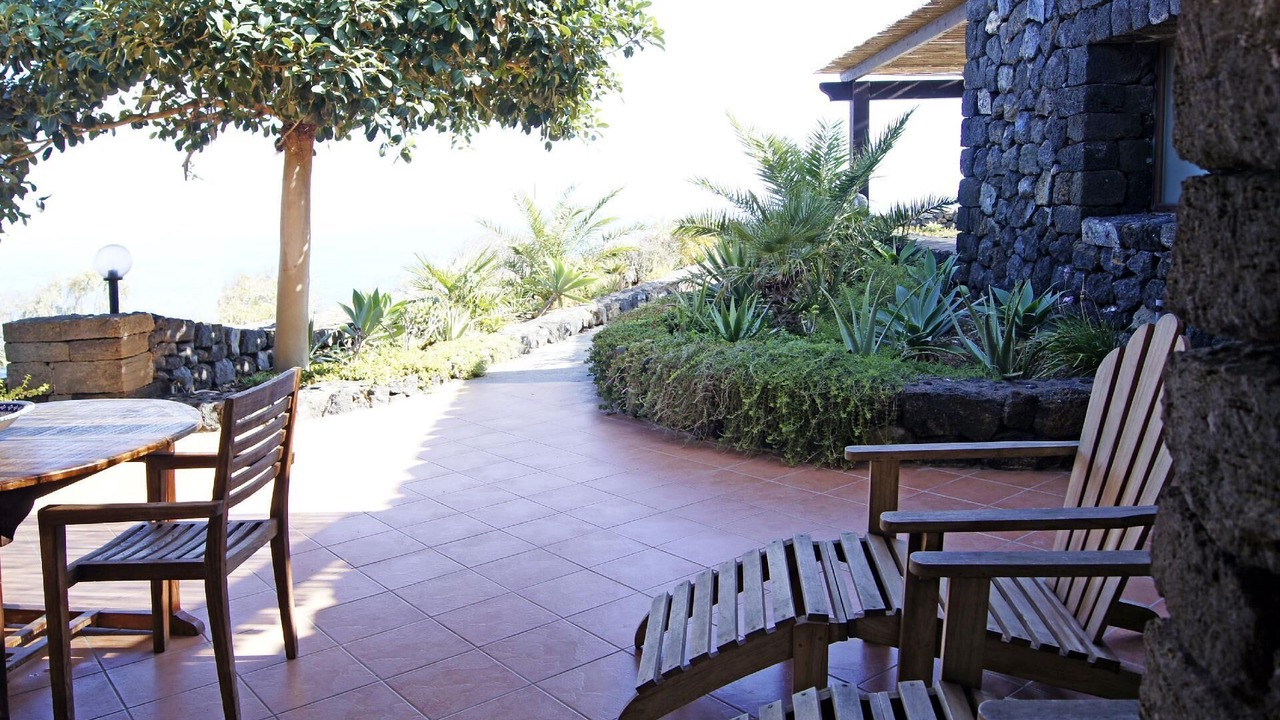 Photo of Outdoor in Kamma