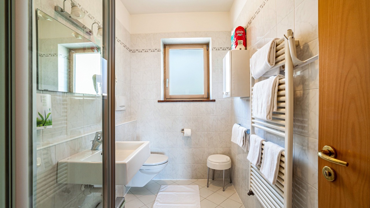 Photo of Bathroom in Schenna