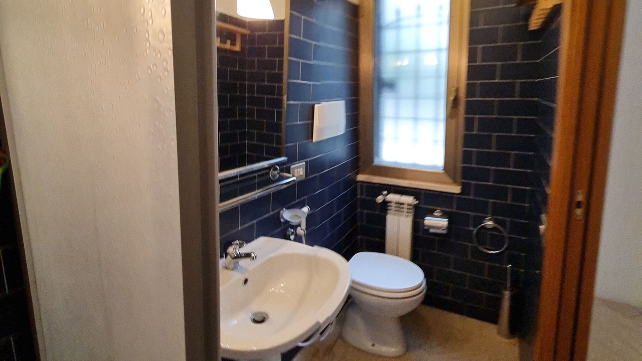 Photo of Bathroom in Suburbio XI della Vittoria
