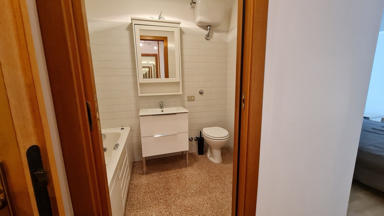 Photo of Bathroom in Suburbio XI della Vittoria