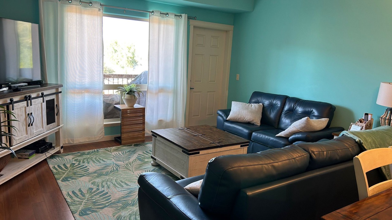 Photo of Livingroom in Osoyoos