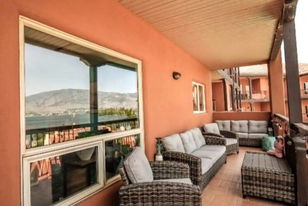 Photo of Patio Balcony in Osoyoos