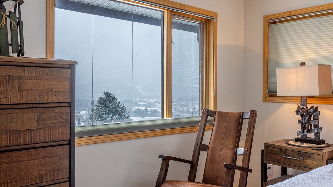 Photo of Bedroom in Cougar Creek