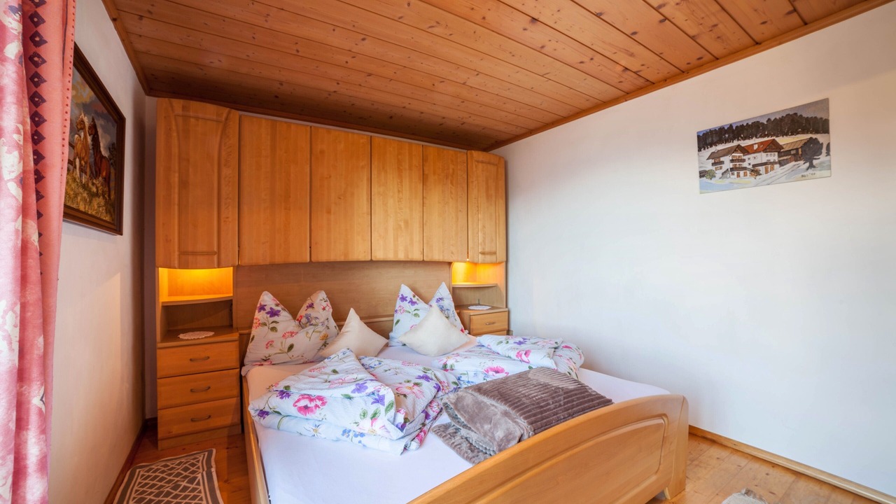 Photo of Bedroom in Schenna