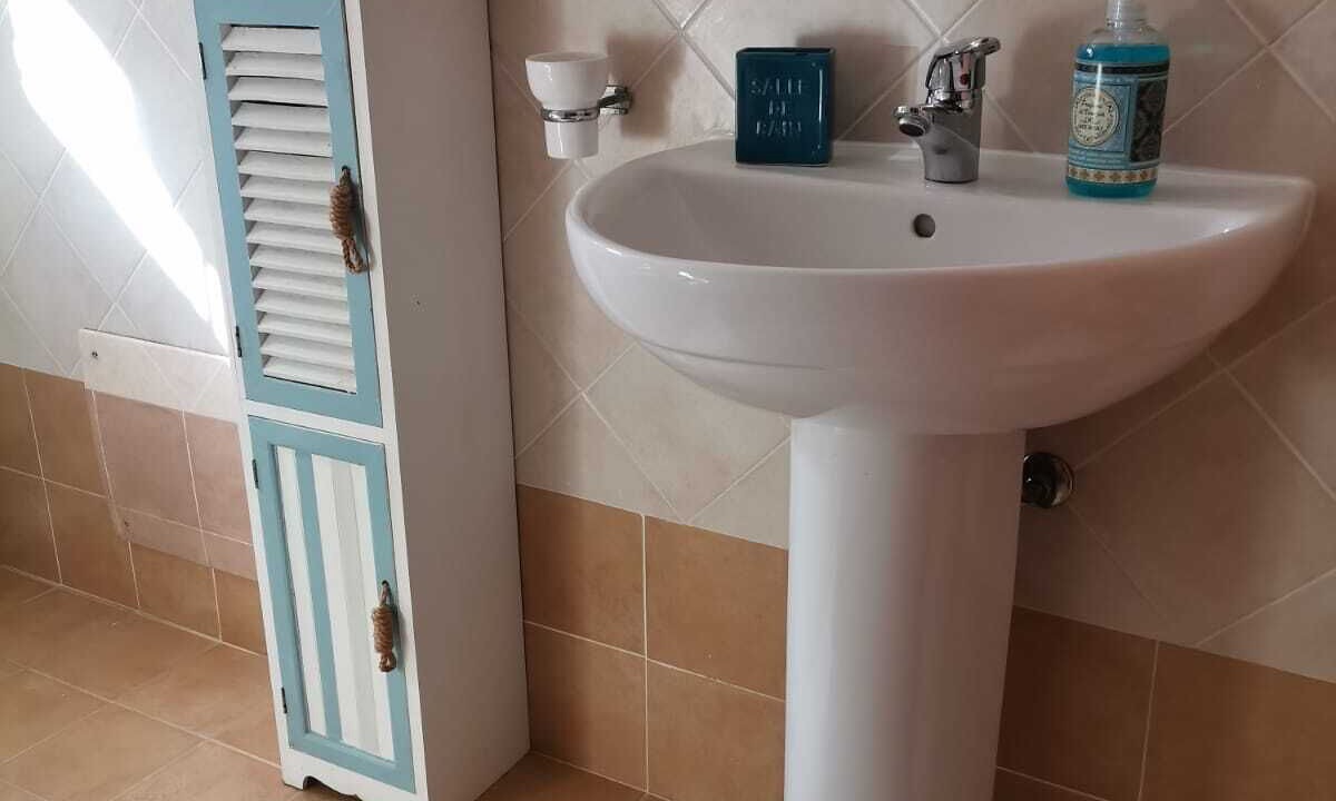 Photo of Bathroom in Ustica