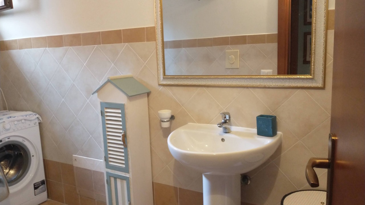Photo of Bathroom in Ustica
