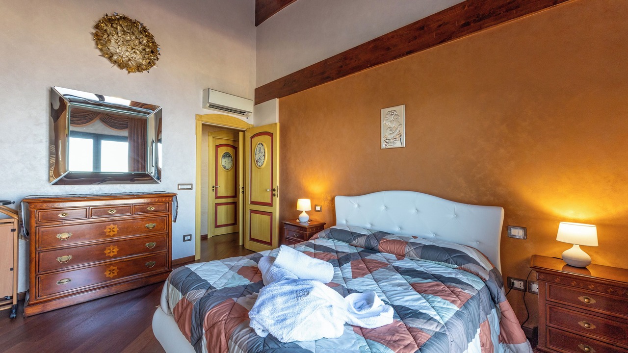 Photo of Bedroom in Gioiosa Marea