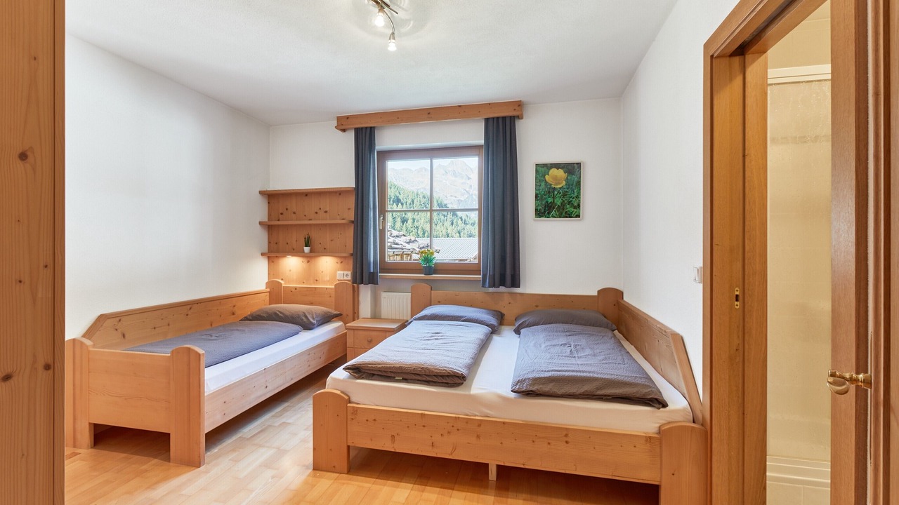 Photo of Bedroom in Racines
