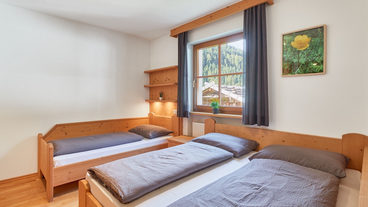 Photo of Bedroom in Racines