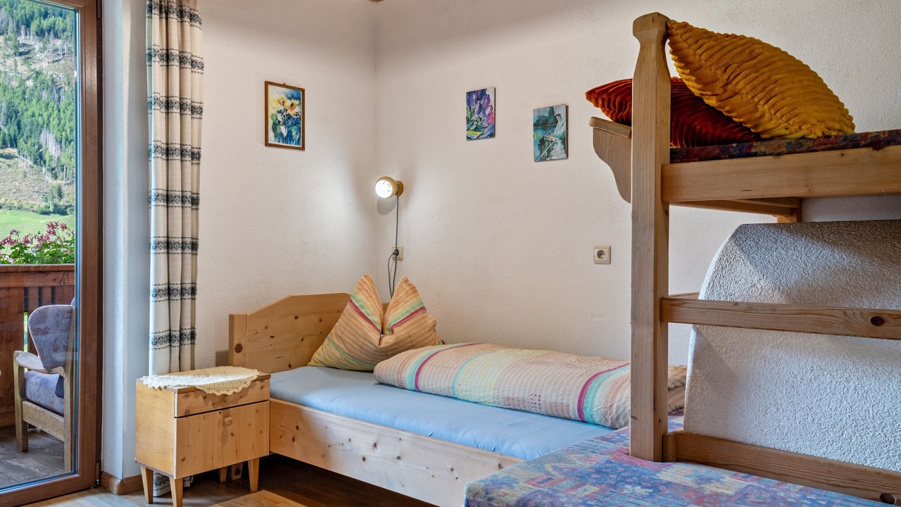 Photo of Bedroom in Cadipietra