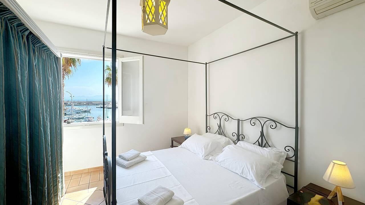 Photo of Bedroom in Porticello