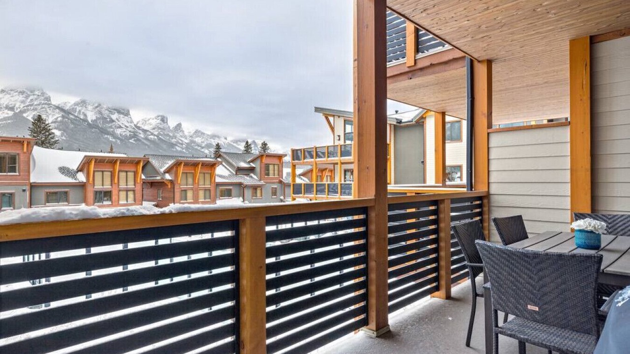 Photo of Patio Balcony in Canmore