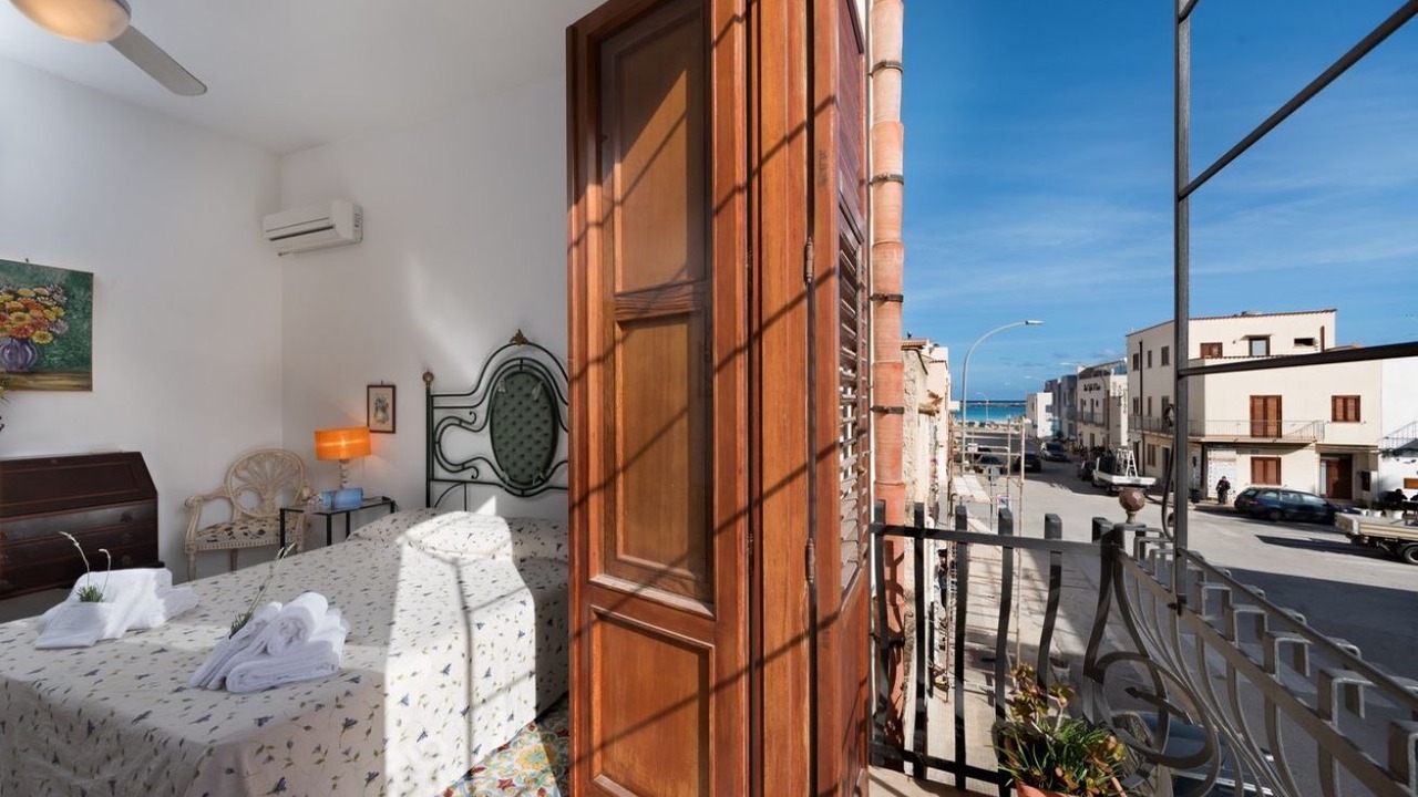 Photo of Bedroom in San Vito Lo Capo