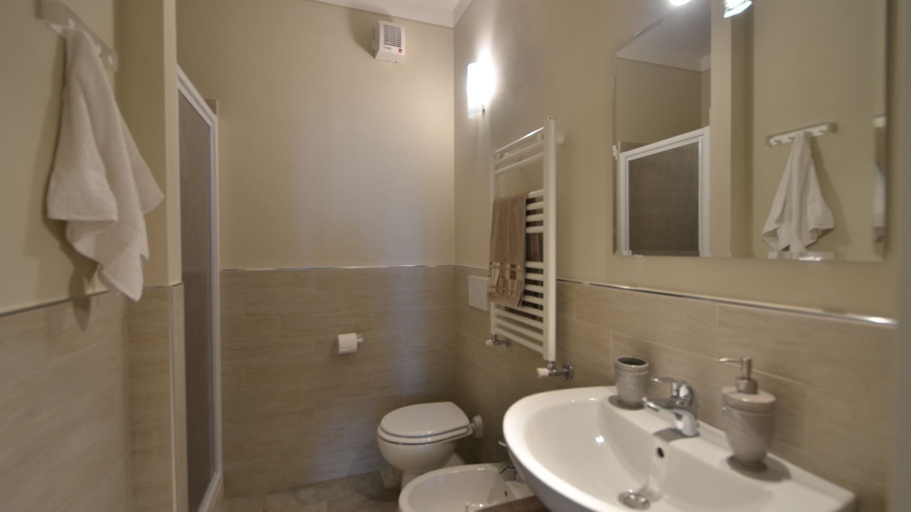 Photo of Bathroom in Loro Ciuffenna