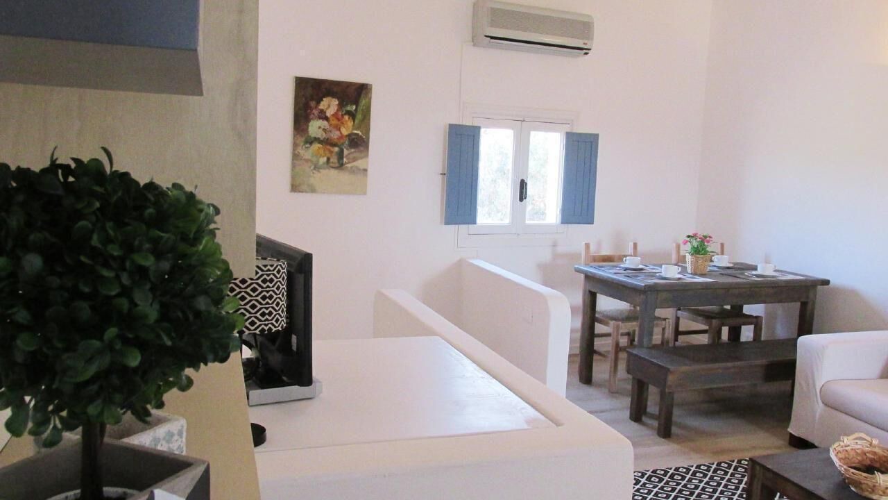 Photo of Others in Pantelleria