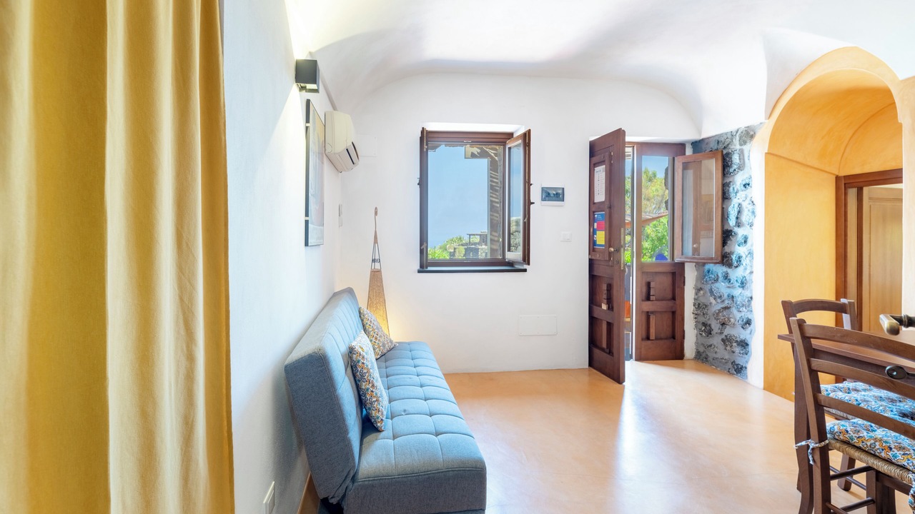 Photo of Livingroom in Pantelleria