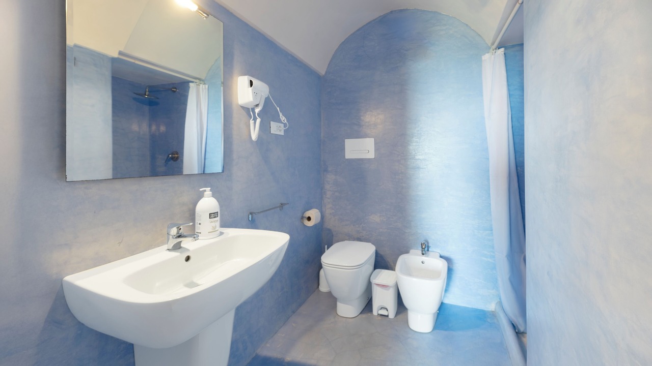 Photo of Bathroom in Pantelleria