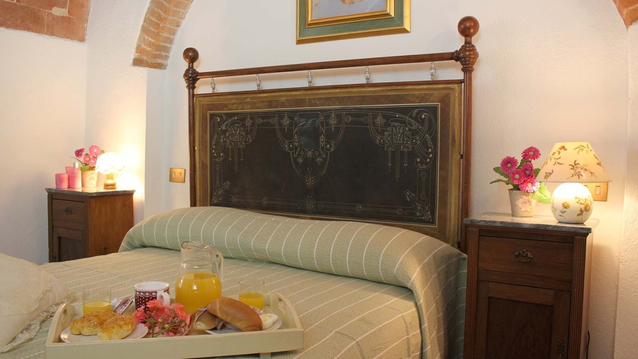 Photo of Bedroom in Lucignano