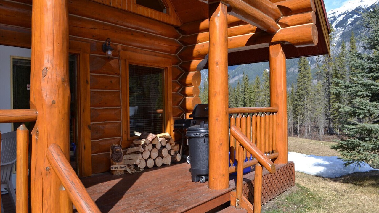 Photo of Outdoor in Golden