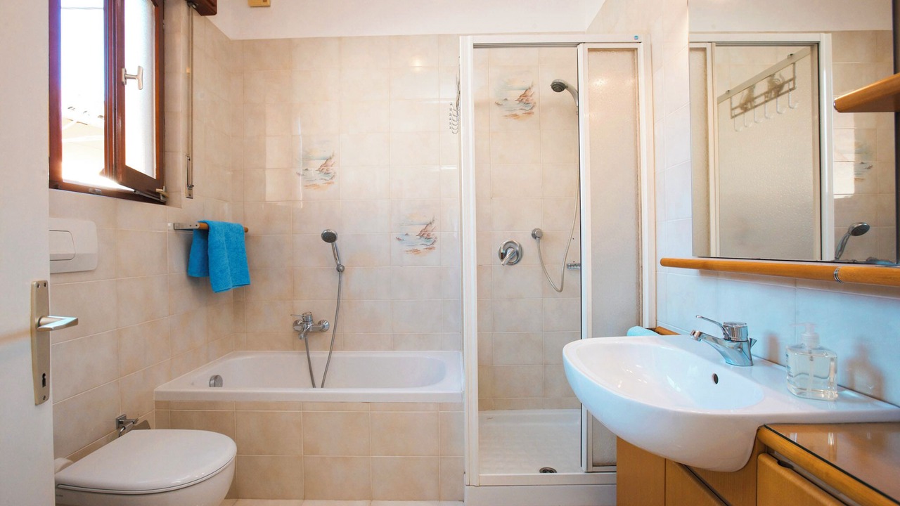 Photo of Bathroom in Cannobio
