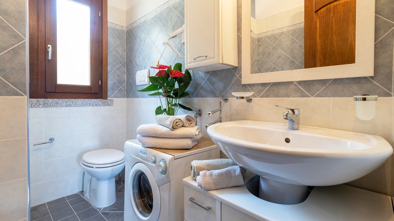 Photo of Bathroom in Trinita d'Agultu
