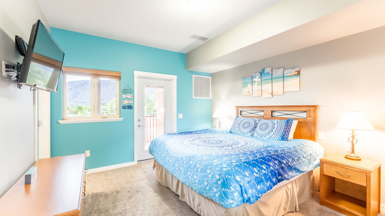 Photo of Bedroom in Osoyoos